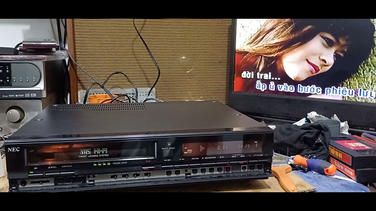 Nec VC-N82HF ( giá đã bán )