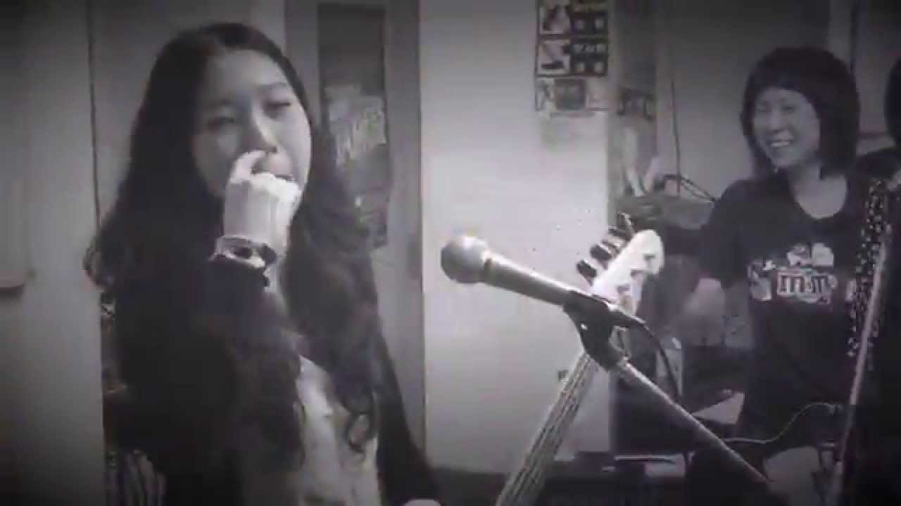 Japanese Pretty  Girls Hardcore Punk Band!!!  