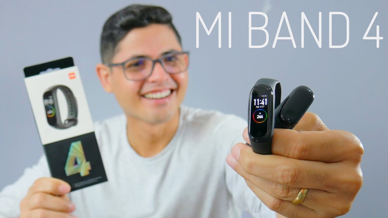 em mãos XIAOMI MI BAND 4, com TELA AMOLED e CONTROLADOR de MÚSICAS ficou bem LEGAL!
