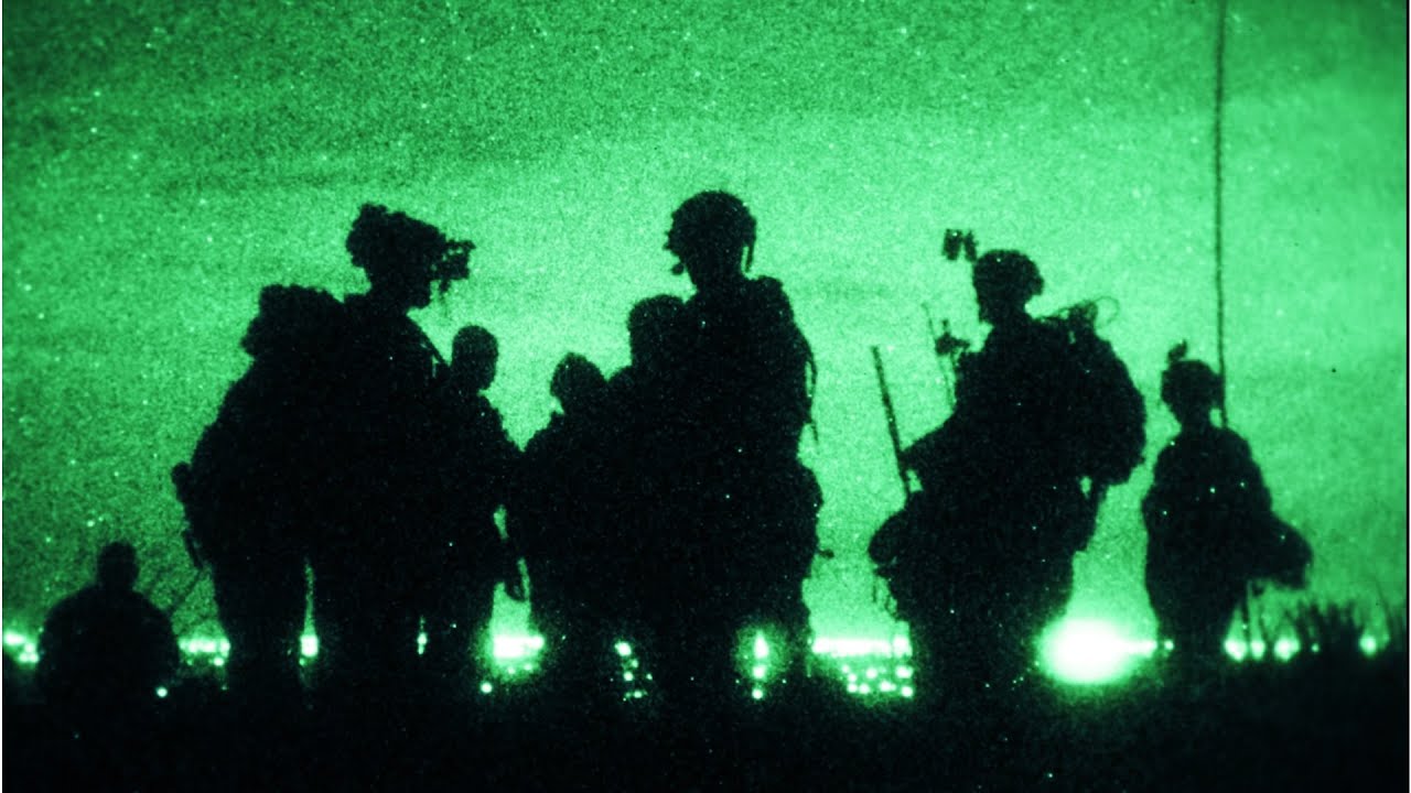 Ces soldats sont TERRIFIÉS par une BÊTE MYSTÉRIEUSE dans les bois (témoignages dogman)
