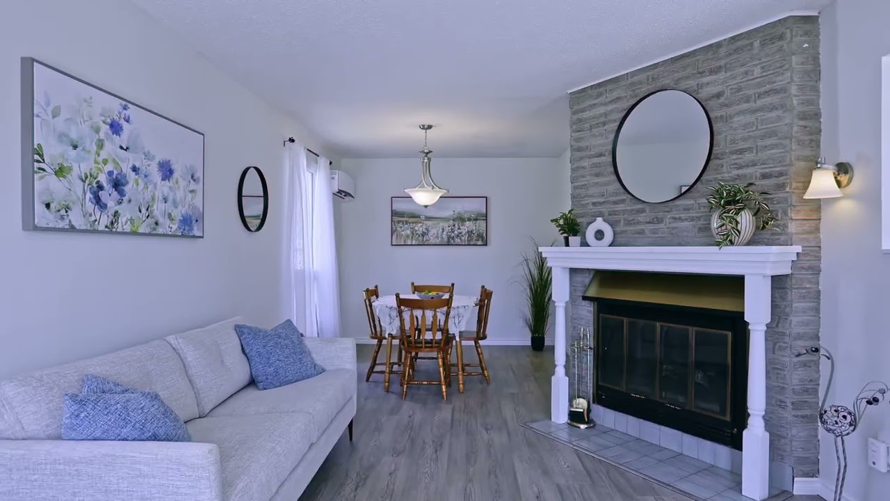 98 East Davis St Quinte West