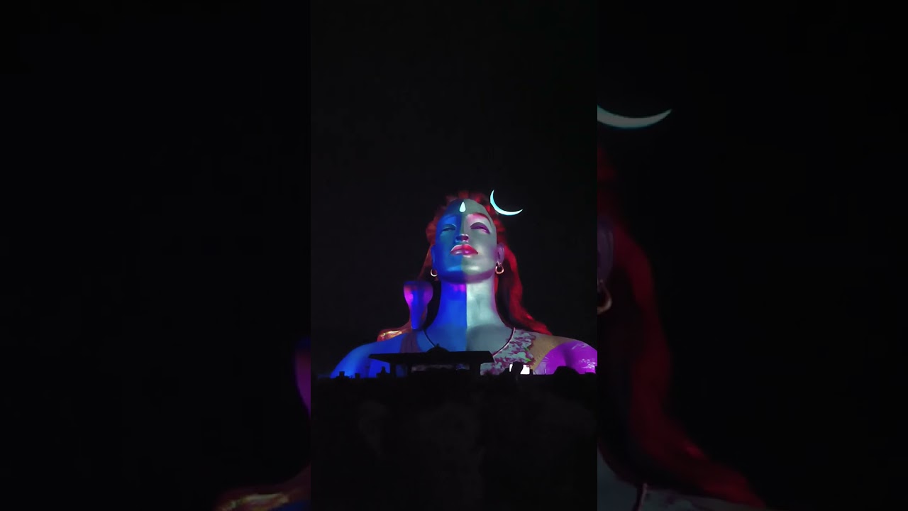 🕉