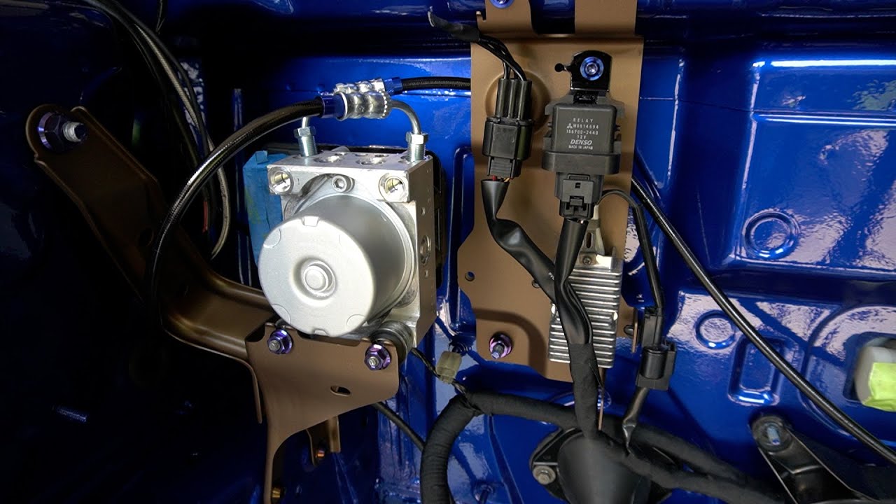 Installing Custom Brake Lines On The Evo IX |  Finishing Lines Install Part 1