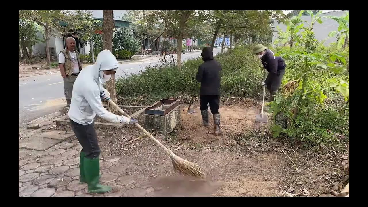 We Volunteer to Clean Up Sidewalks &ndash; Making Streets Shine Again