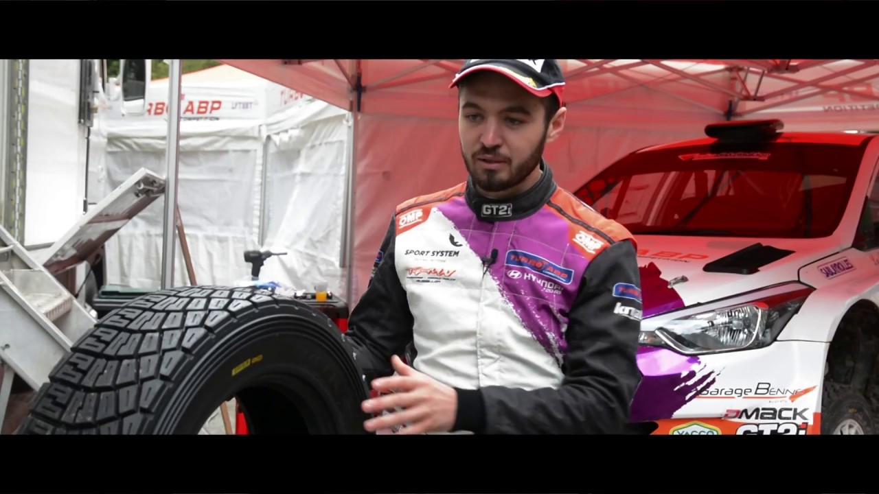 Le Champion Jordan Berfa parle des pneus DMACK