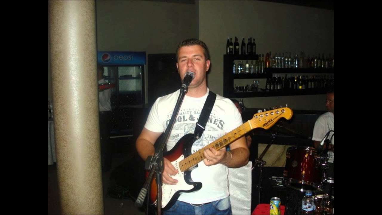 Te Rapi ne mashkullore,,vokal kitare Danieli,klarinet,Aleks Xhelili live...
