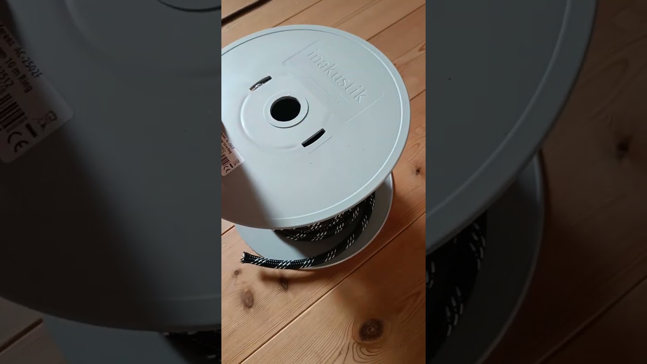 Confusing demo at audio stores