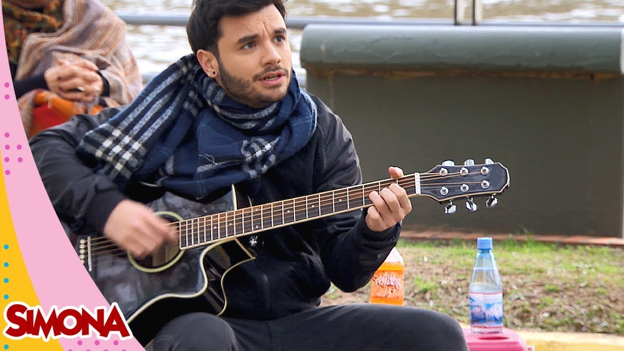 SIMONA | BYE BYE- (DANTE CANTA CON SU GUITARRA- MOMENTO MUSICAL 55)