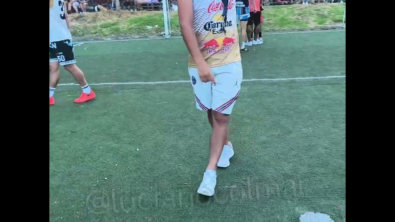 Definición por penales los pibes del corner vs la monti . 