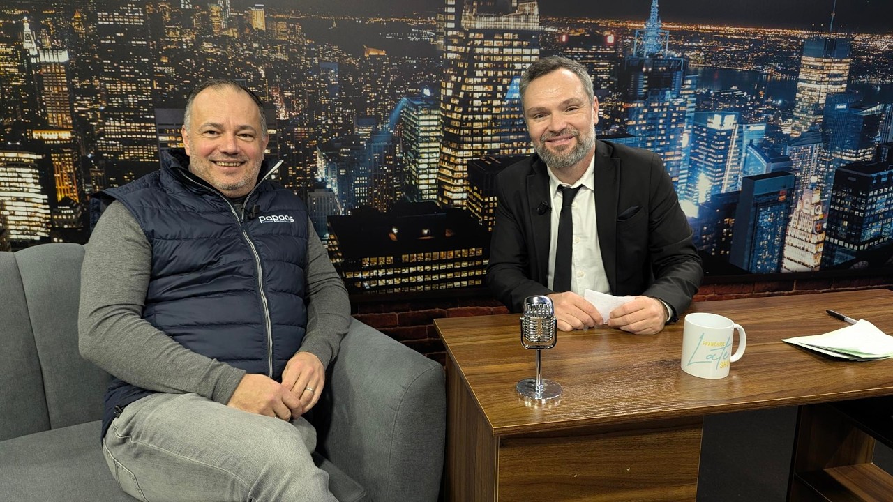 Franchise Late Show - Papoos