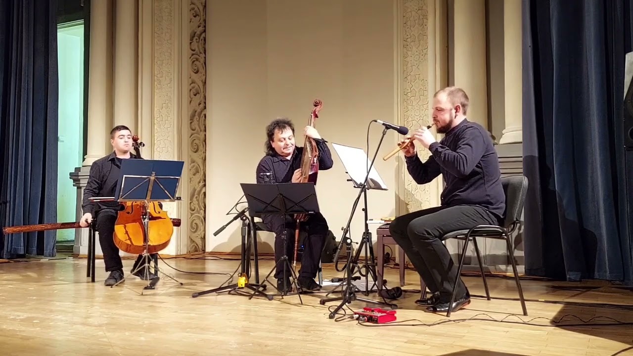 Bandura, cello, duduk - improvisation