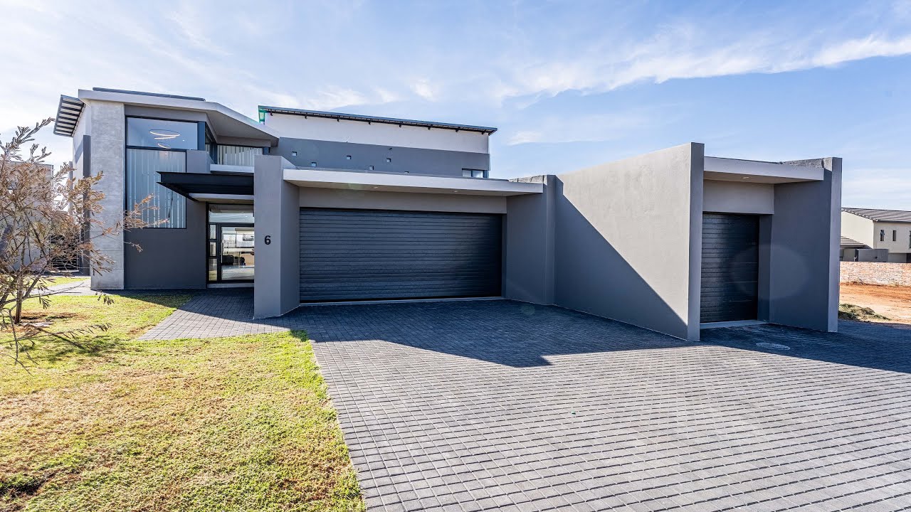 Home for sale in Midstream