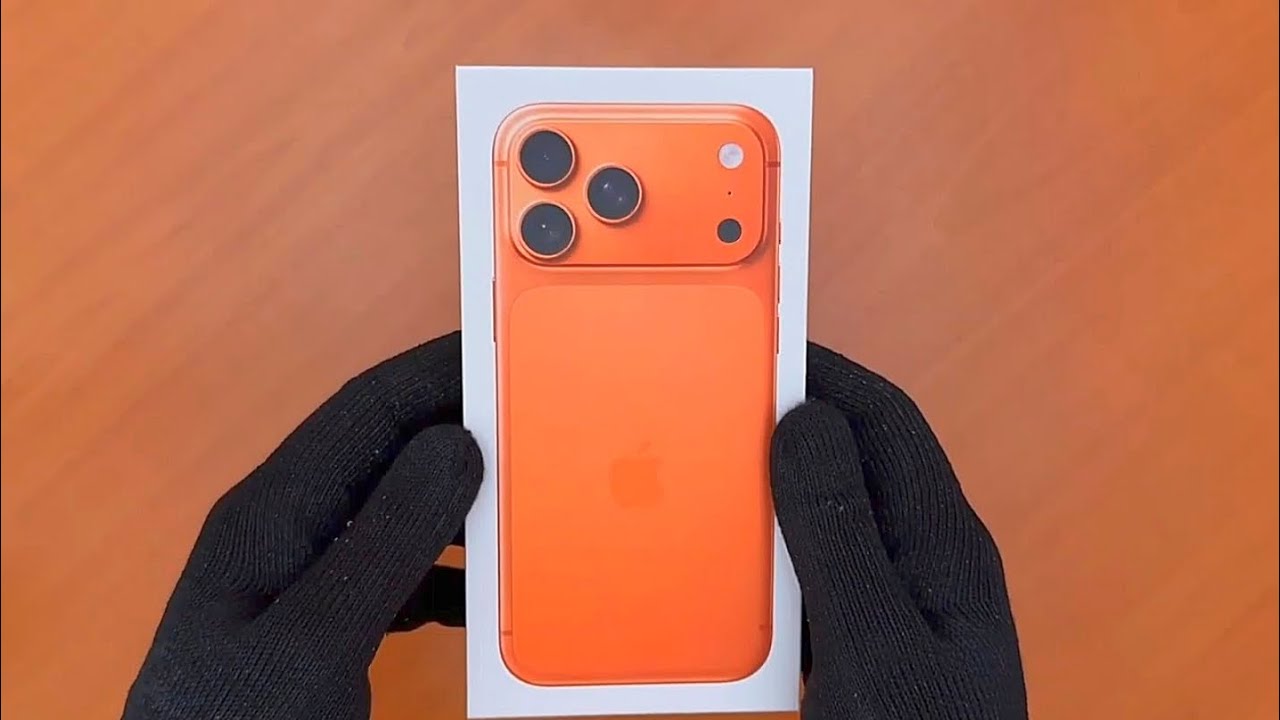 iPhone 17 pro max Unboxing (Cosmic Orange)