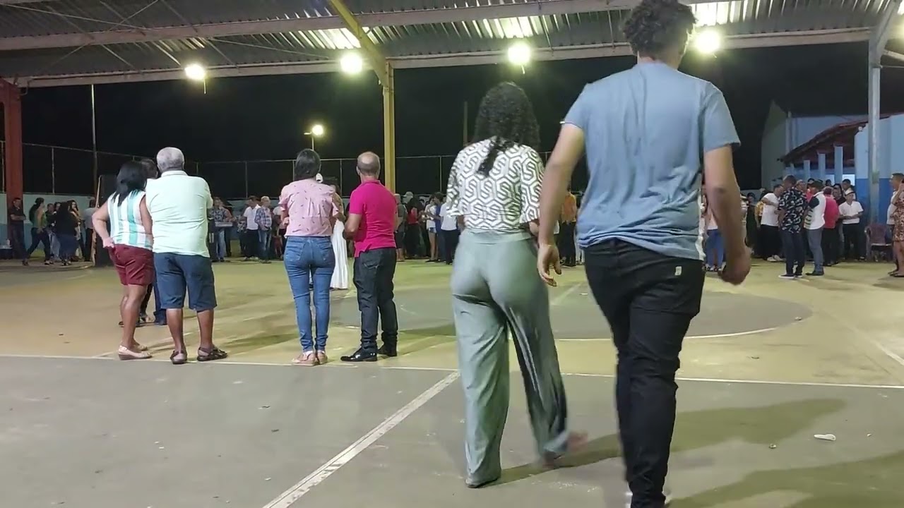Vamos dança Forro #passossertanejos #Mamonas #roça #vidanaroça #minasgerais #vidareal  #mulherbonita