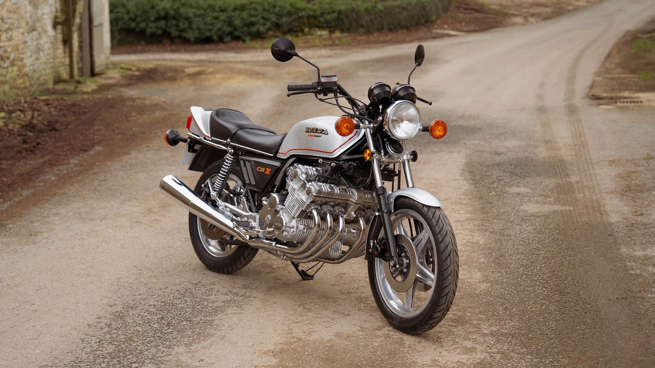 The craziest bike Honda ever made!? (Honda CBX1000 6 cylinder icon)