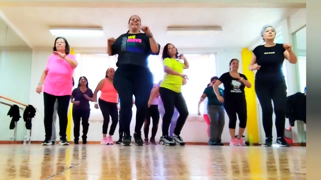 MUSITA (LA SONORA SANTANERA) #chachacha #zumba #zumbafitness #zumbagold 