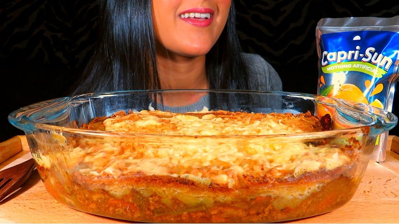 ASMR SHEPHERD'S PIE MUKBANG *EATING SOUNDS* UK MUKBANG