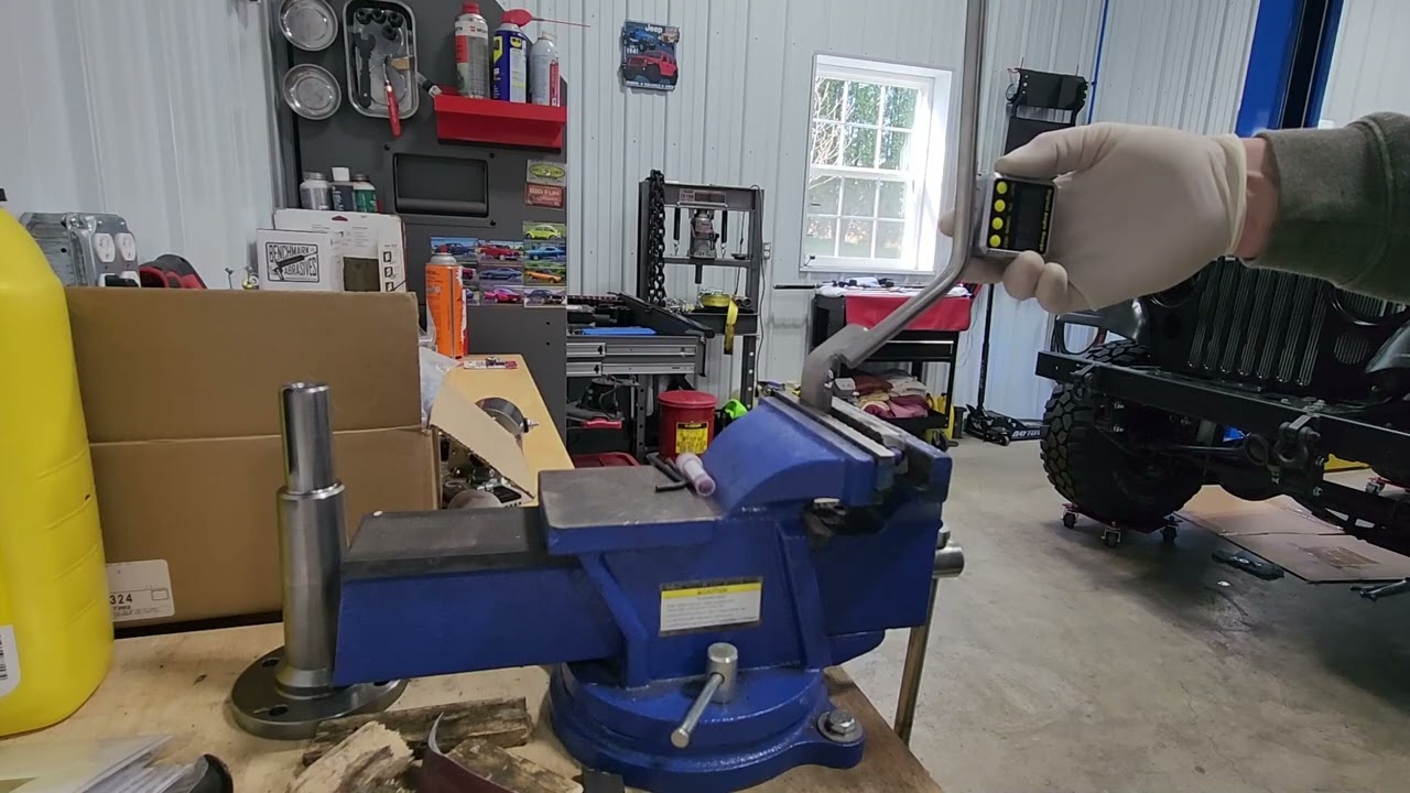 JB custom fabrication Dana 300 twin stick shifter modification
