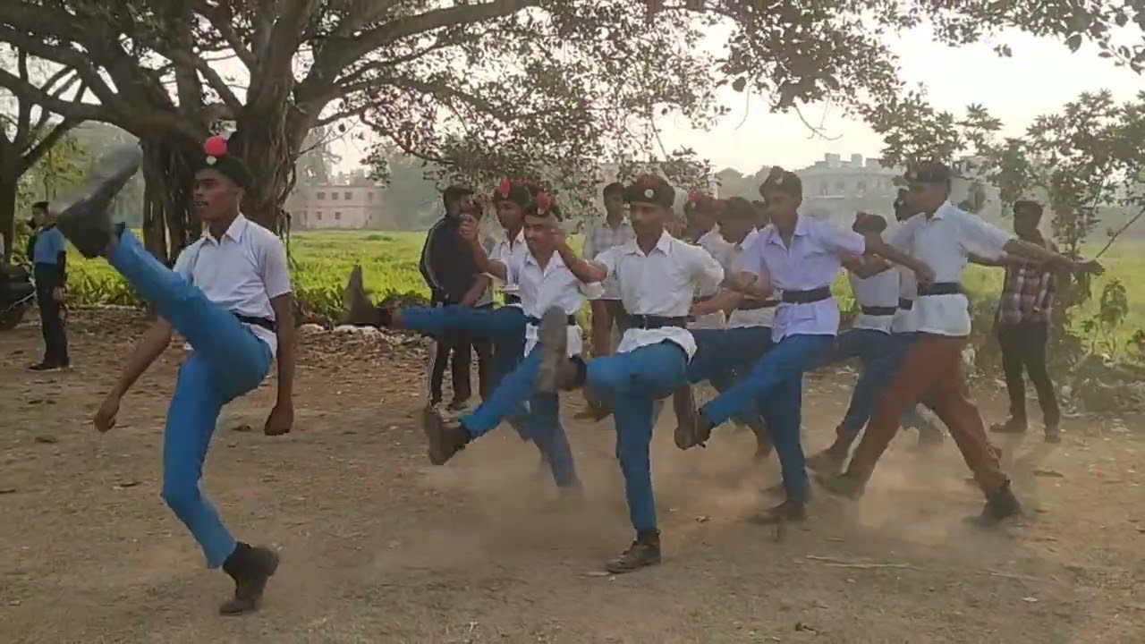 ୭୭ତମ ସାଧାରଣତନ୍ତ୍ର ଦିବସ ଅବସରରେ ଅଭ୍ୟାସ ପରେଡ଼। 