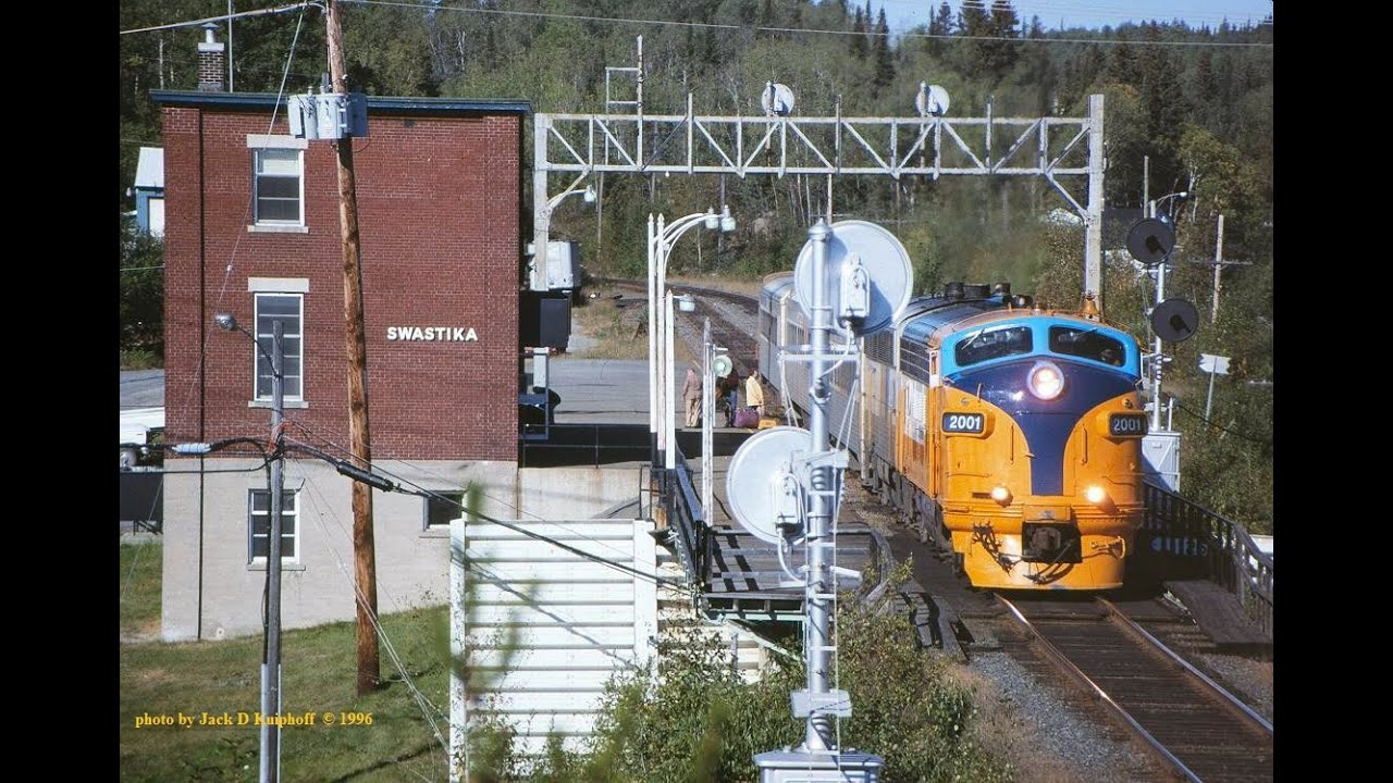 Caterpillar powered FP7 sure isn't puring past the camera. Swastika, ONT. 9/20/1996