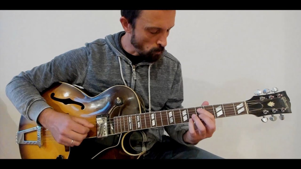 BLUE BOSSA (Kenny Dorham) - Solo Jazz Guitar