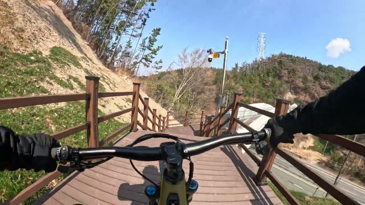 아치골에서 창포산 국기봉까지 E- MTB