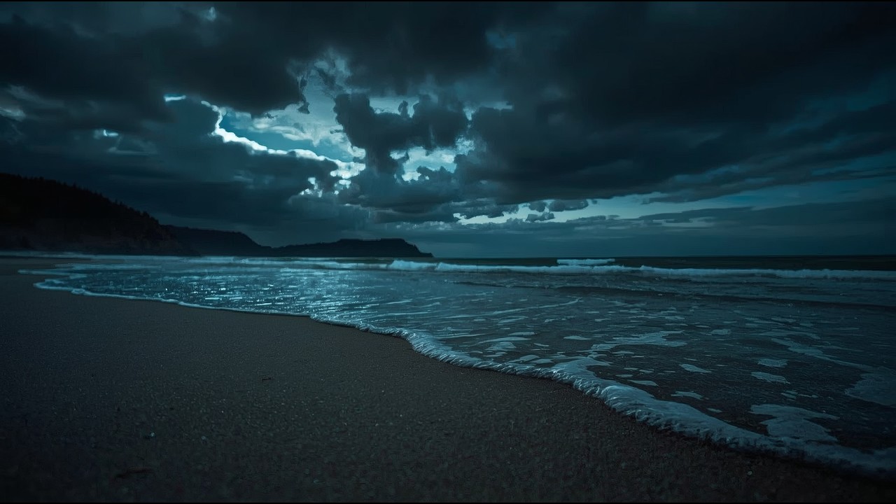 Ocean Waves for Deep Sleep | Peaceful Rolling Waves and Dark Night Ambience for Deep Sleeping