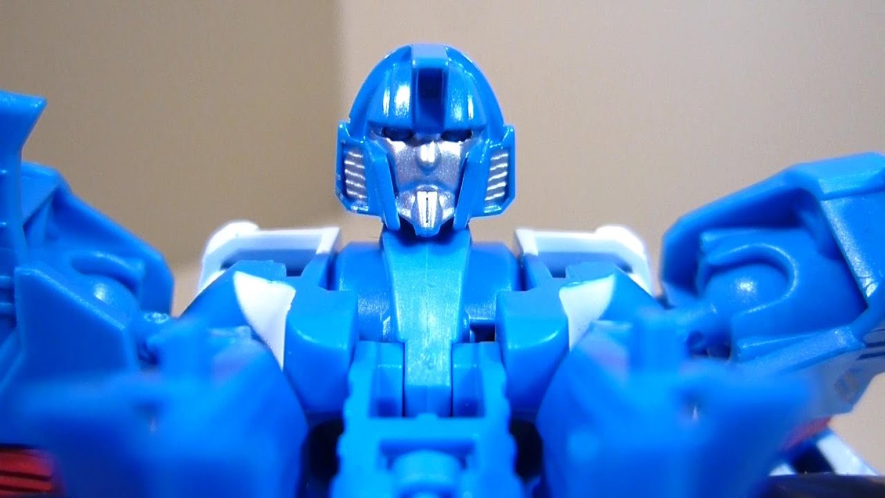 felzbug Reviews Transformers Combiner Wars Mirage
