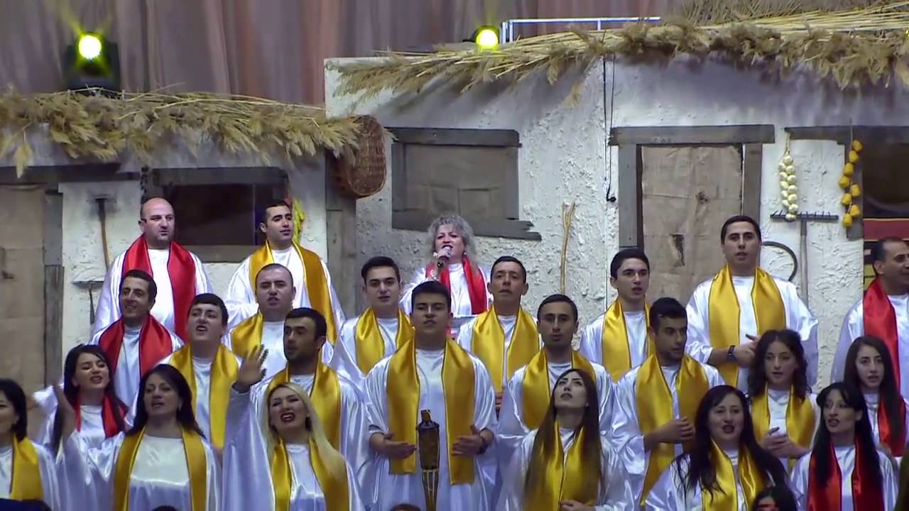 Astco tun - Uraxacir dustr Sioni (Ուրախացիր դուստր Սիոնի)