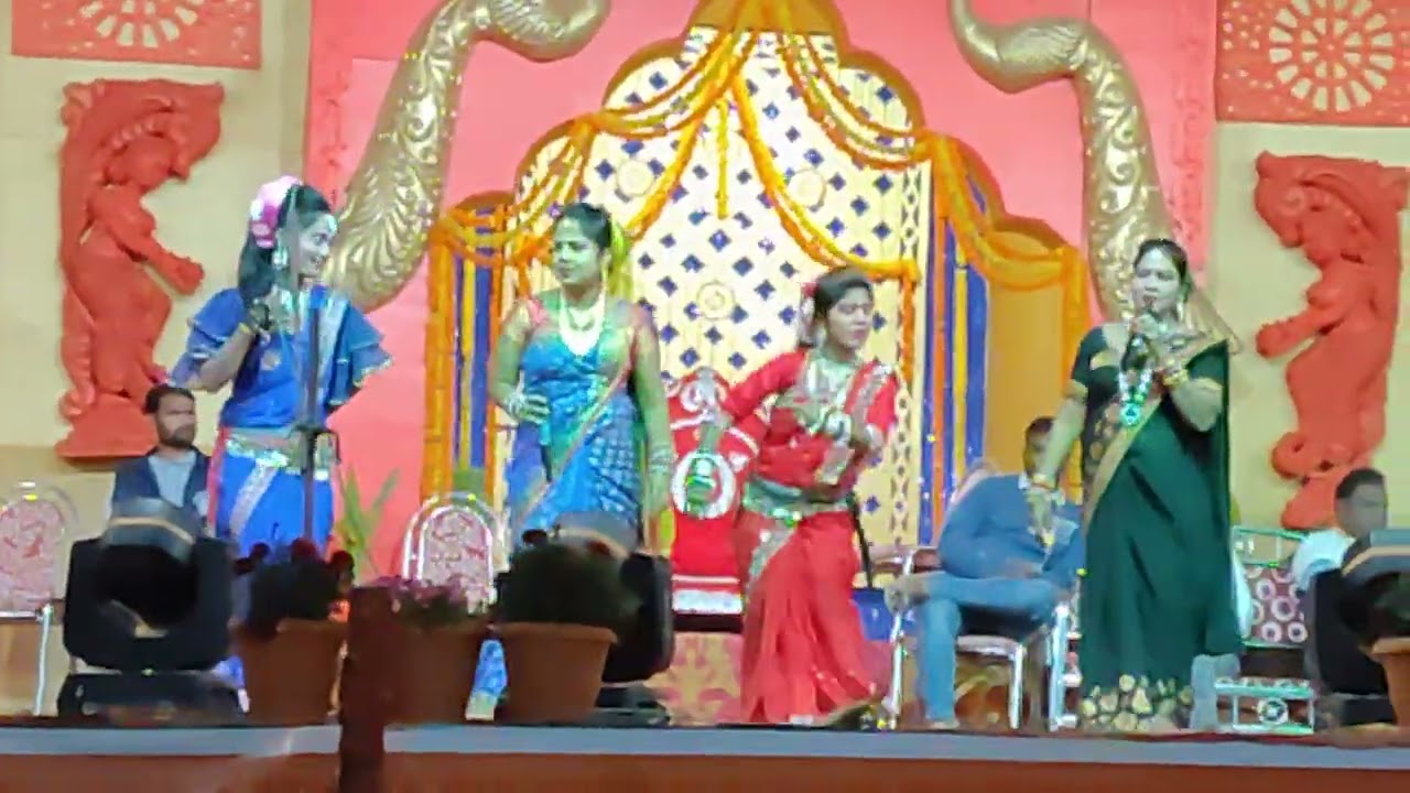 6ଗାପପୁର ବରଗଡ଼ ବିଶ୍ଵପ୍ରସିଦ୍ଧ ଧନୁ ଜାତ୍ରାରେ ଉଦିଆଁ ଦଣ୍ଡ ତା ୨୮ ୧୨ ୨୦ ୨୫   ସଖୀମାନଙ୍କ ସଙ୍ଗରେ ରାଧା ଜୁତ ନୃତ୍ୟ