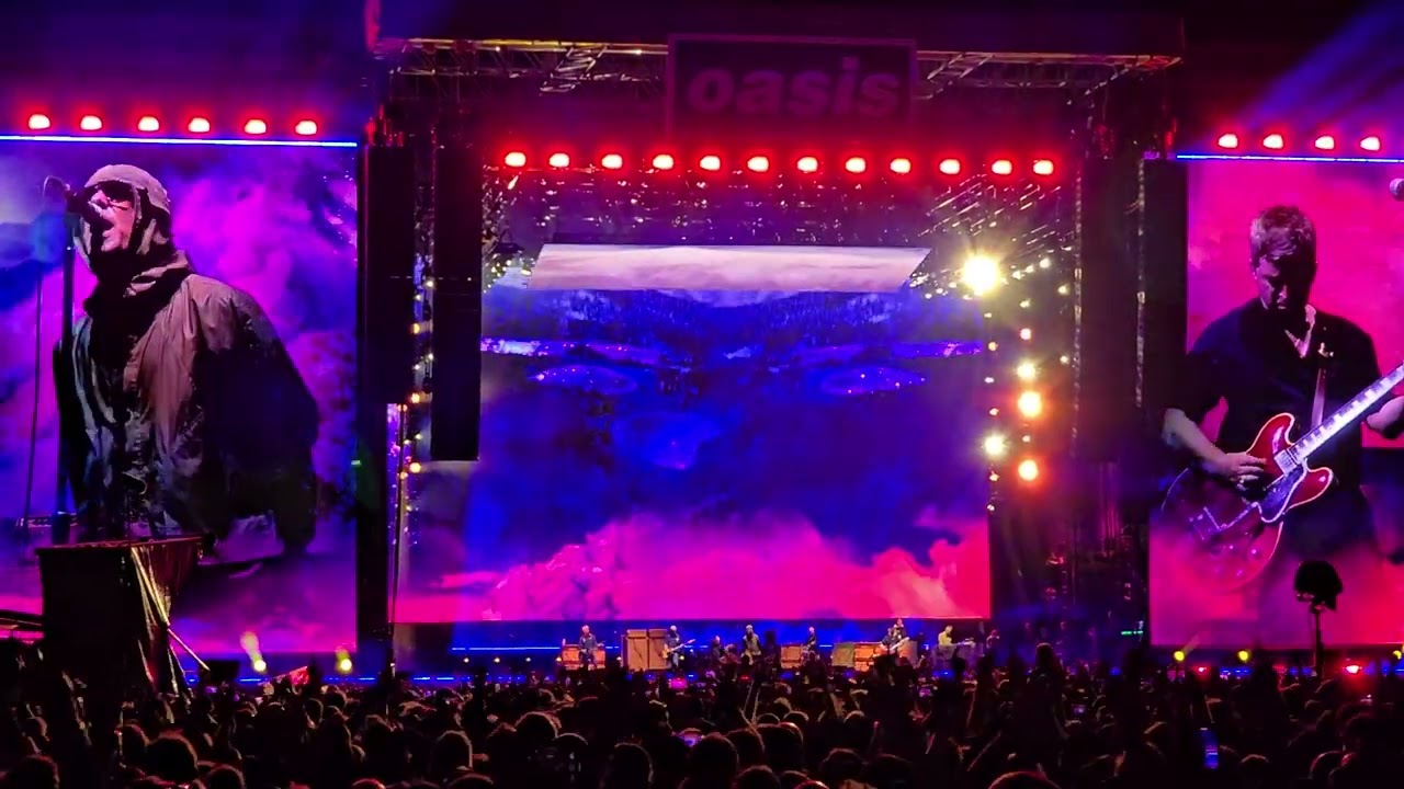 Oasis - Champagne Supernova - Soldier Field 08/28/2025
