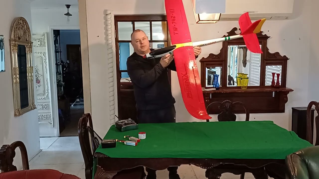 Phoenix 1600 RC Electric Glider With Turnigy SK3 Motor