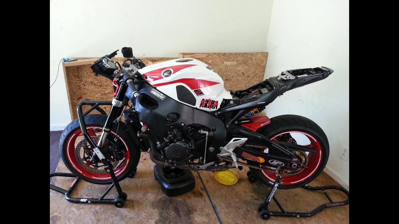 Honda CBR1000RR 2008 through 2016 Spark Plugs Change + Air Filter