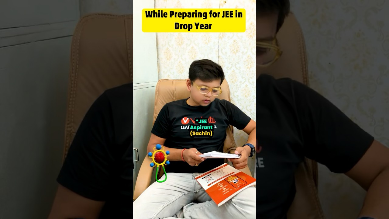 While Preparing For JEE Drop Year 😂😂 #shorts #jee2024 #jeedroppers #jeemains2024 #jeeadvanced