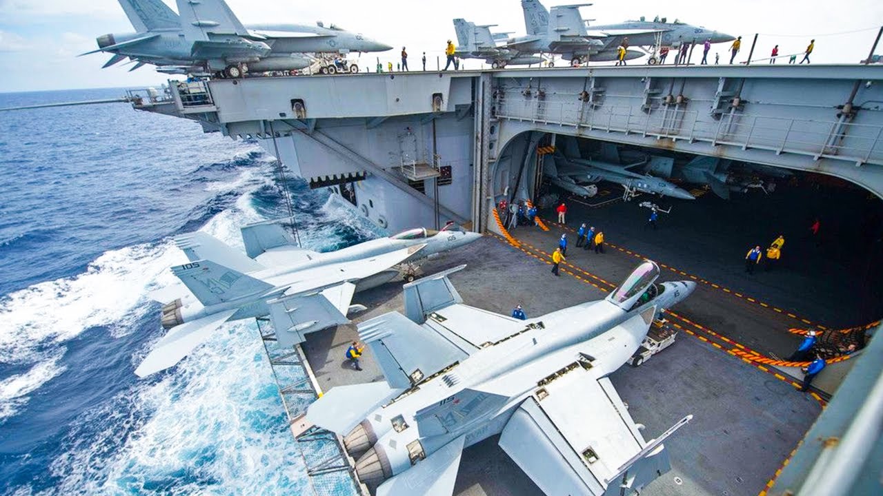 Insane Technology Behind 15 Billion Dollar Aircraft Carrier Elevators