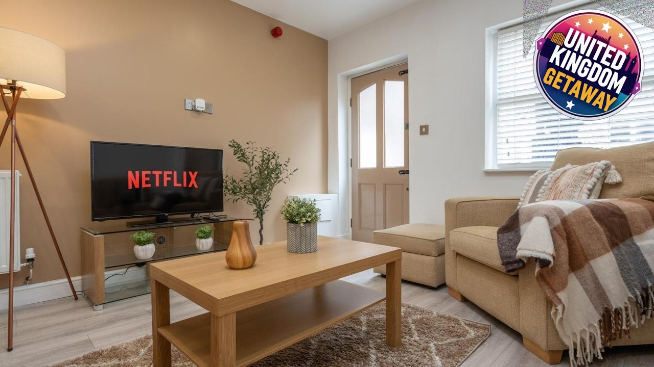 Cosy central apartment - free nearby parking | Liverpool, United Kingdom | Hotel Review 🏩
