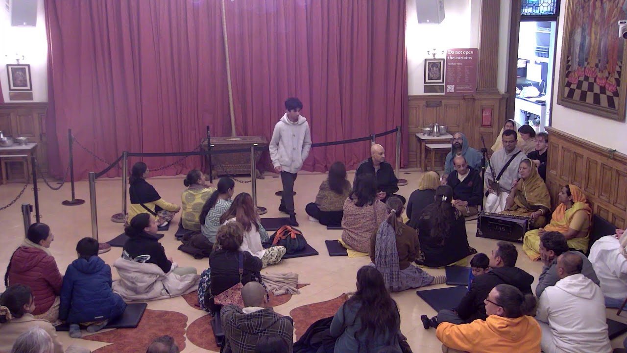 Bhaktivedanta Manor | Darshan