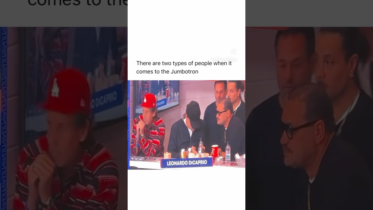 Jumbotron reaction, Leonardo DiCaprio vs. Jeff Goldblum
