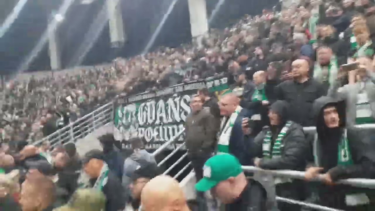 Pogoń Szczecin - Lechia Gdańsk 2:1 Otwarcie stadionu , Sektor Gości.