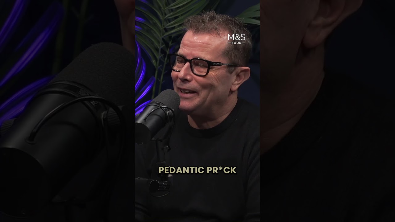 Пол Ховард &mdash; &laquo;Он &mdash; педантичный придурок!&raquo; #шорты