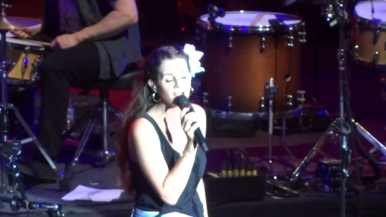 Lana Del Rey - Summertime Sadness - Carcassonne