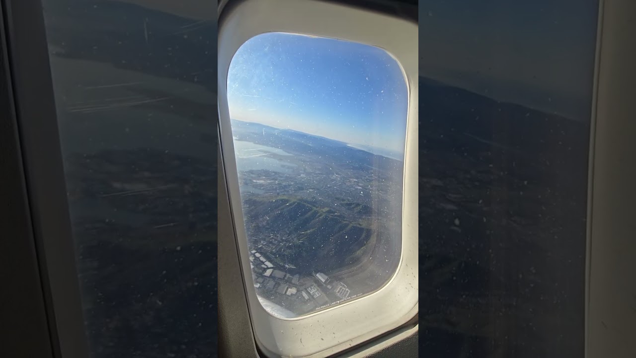 SFO to FAT smooth landing (UA 5662) CRJ2 (N982SW)