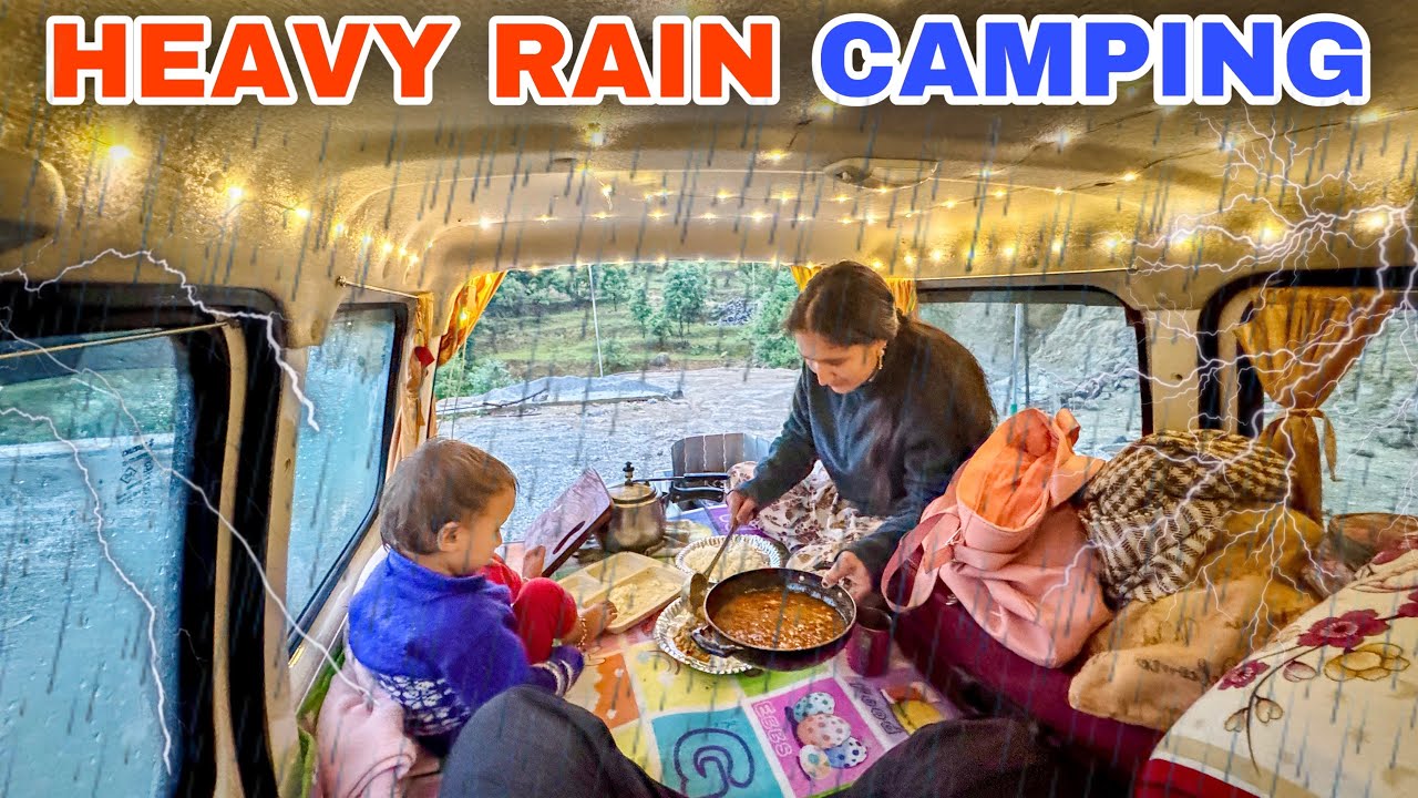 540/ Rain camping in Uttarakhand 😱 We live in our Mini campervan
