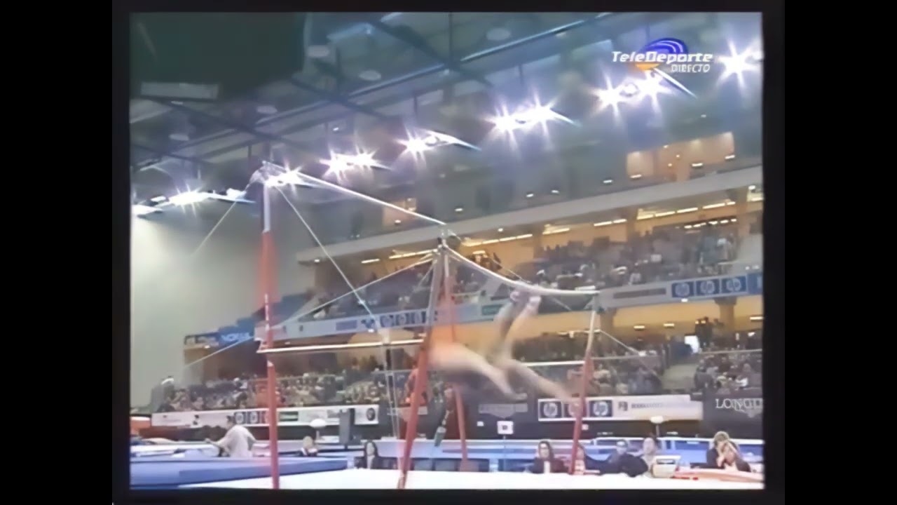 SF UB 2002 World Championships   Laura van Leeuwen NED