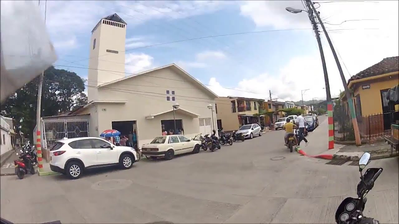 60 La Virginia - Risaralda 3. Tour en moto por Colombia.
