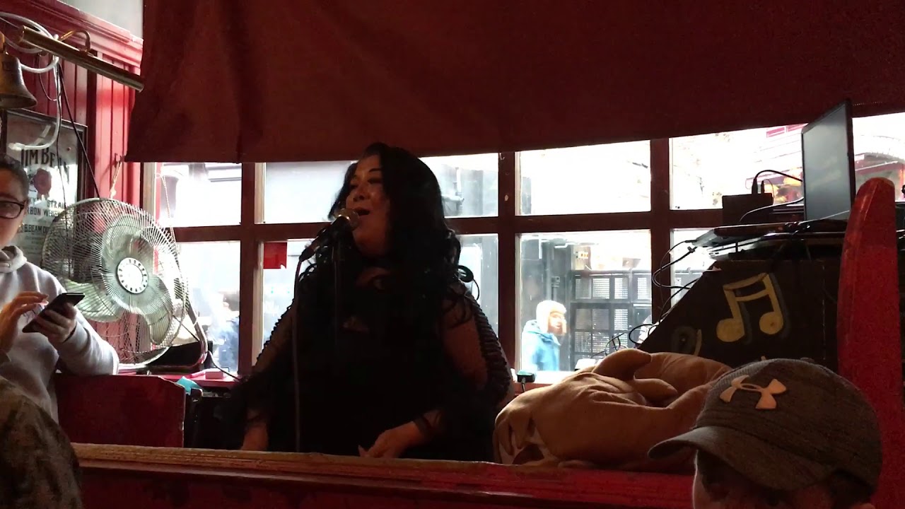 Coopers Liverpool Kerry singing Secret Lover