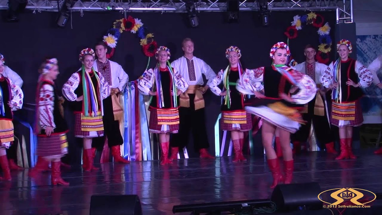 Hromovytsia at Sts. V&O's VillageFest 2012 Finale