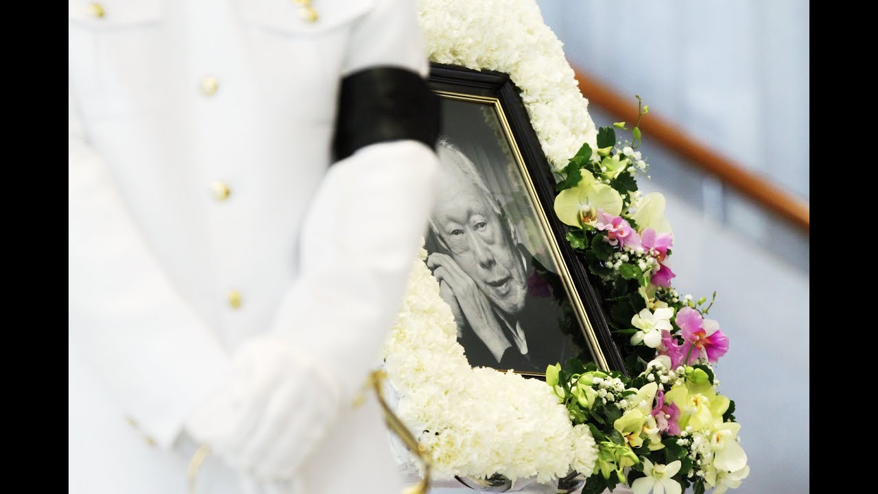 THOUSANDS PAY LAST RESPECTS TO MR LEE KUAN YEW
