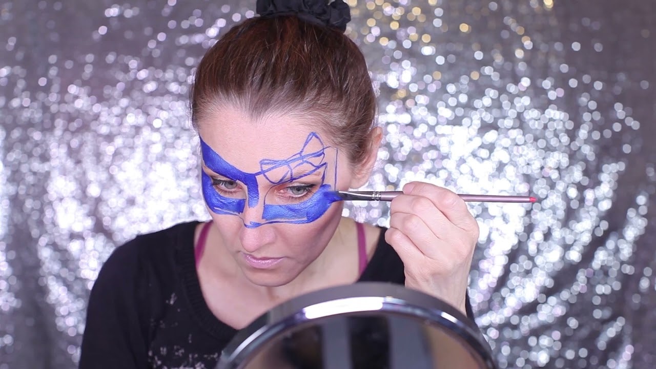 Lace and Bow mask face painting with Ulianka Maksymiuk inspired By Aberdeen Art Gallery Collection