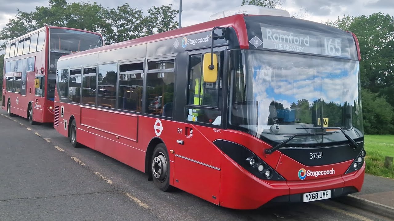 Stagecoach London 37531 YX68UMF Bus Route 165 | ADL Enviro 200MMC Voith Euro 6